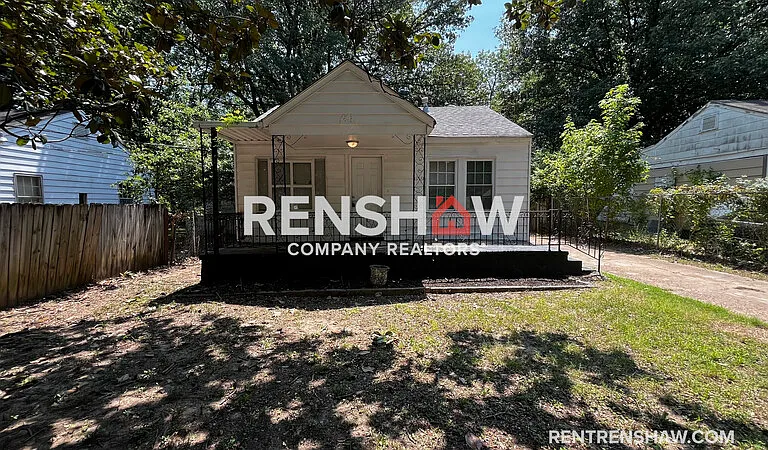 3743 Miami Ave — Photo 1