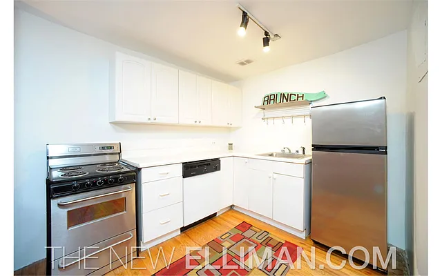 Rented by Douglas Elliman | media 30