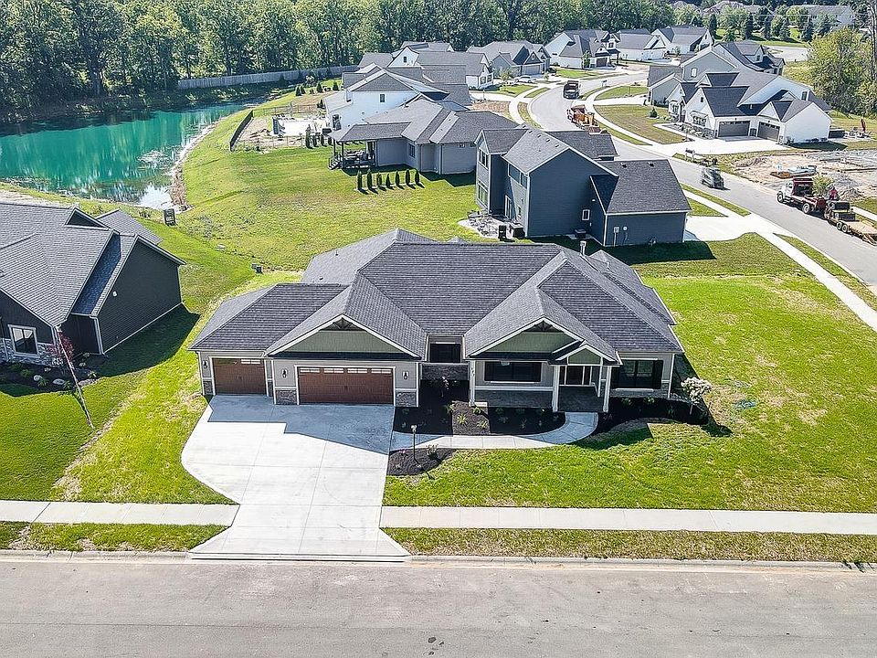 177 Big Rock Pass, Huntertown, IN 46748 Zillow