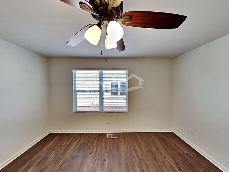 735 Bench Ln — Photo 9