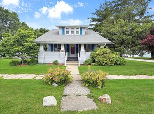 316 E Waggoner St, Sullivan, IL 61951