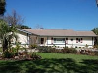 1st image of 124 N Country Club Dr