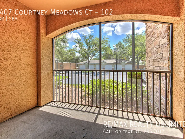2407 Courtney Meadows Ct #102 — Photo 23