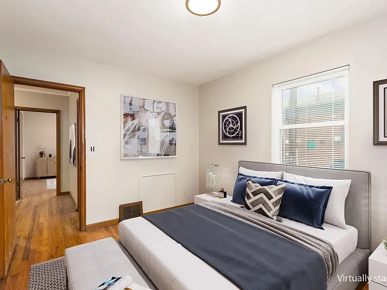 1536 Ashland Ave — Photo 4