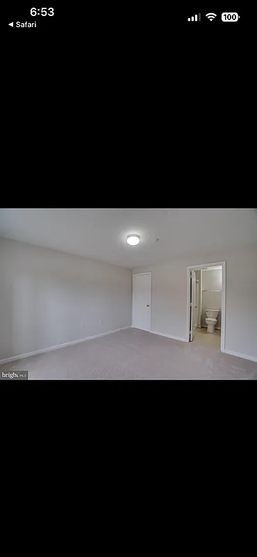 4 bed, 3.5 bath, 1946 sqft, $2,500 — Photo 3