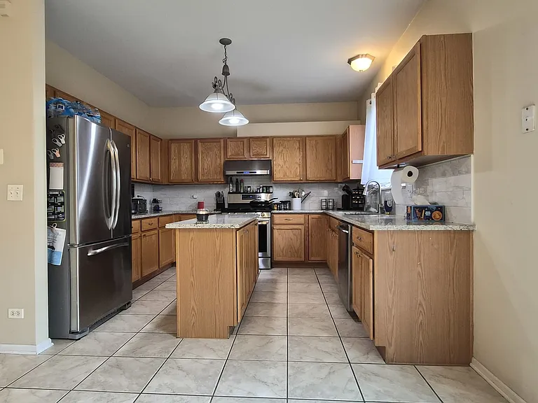 2337 Hudson Cir #2337 — Photo 12