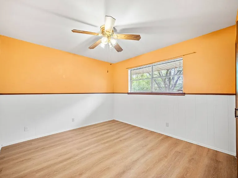 6015 Windhaven Dr — Photo 8