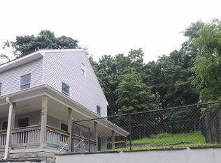 72 N Water St, Poughkeepsie, NY 12601