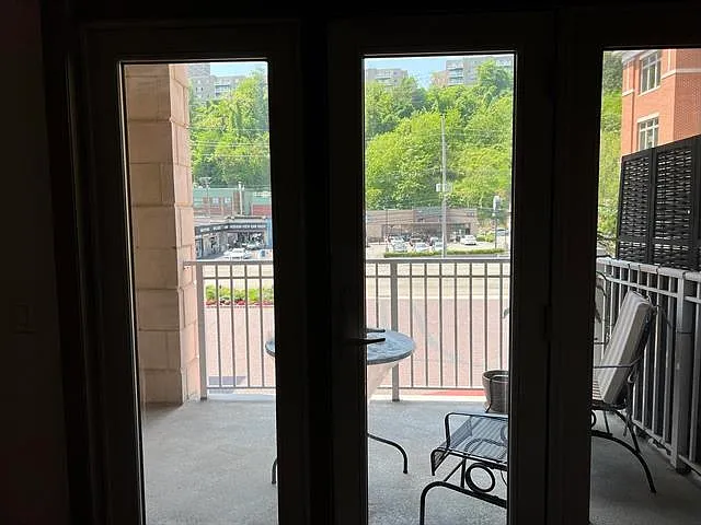 7400 River Rd #217 — Photo 15