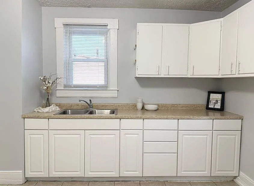1 bed, 850 sqft, $810 — Photo 2