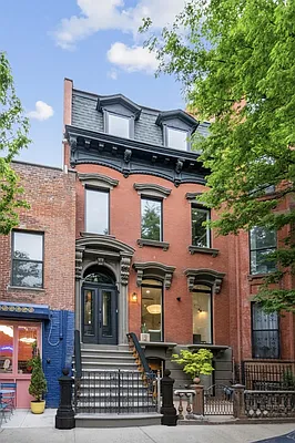 Rented by Douglas Elliman | media 18