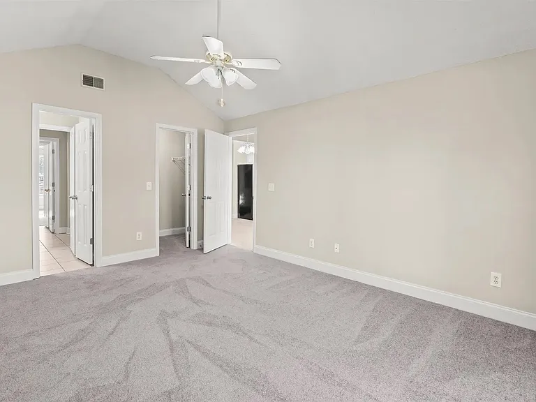 1844 D Ave — Photo 2
