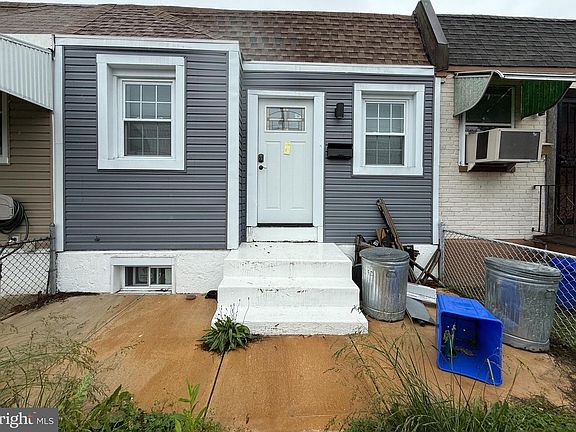 2nd image of 1009 Laurel Rd