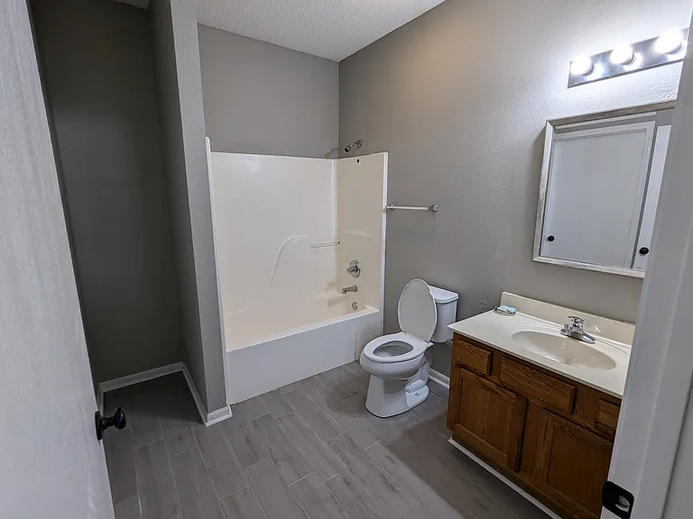 1839 Tyler St #12 — Photo 10