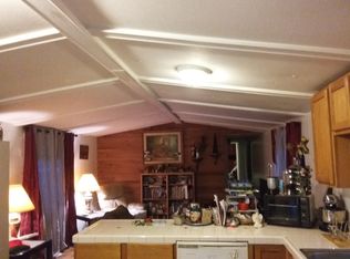 12 Manor Loop, Roseburg, OR 97471