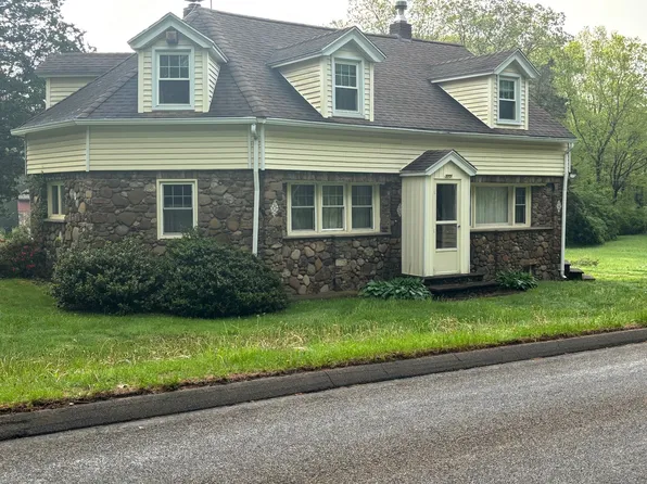 377 Little Meadow Road, Guilford, CT 06437