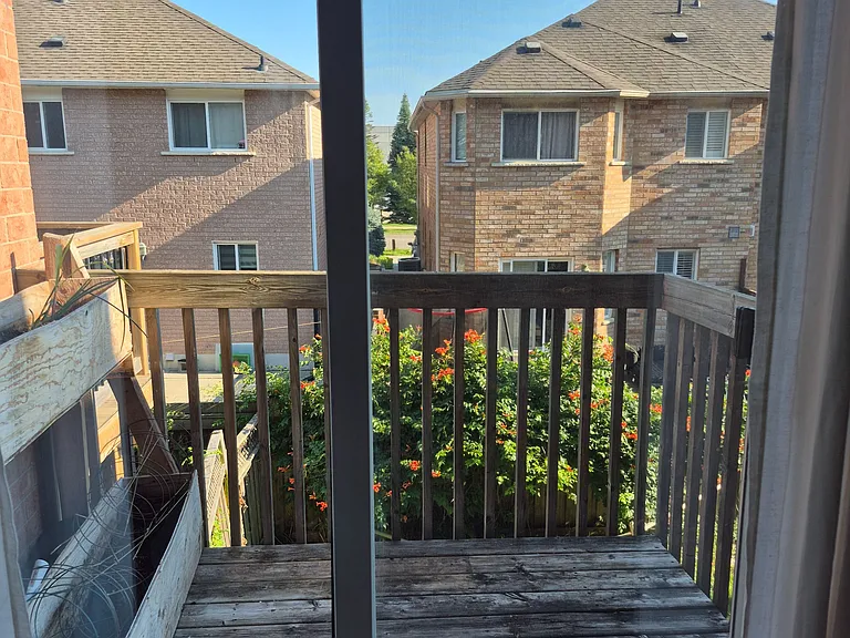 19 Foxchase Ave #46 — Photo 7