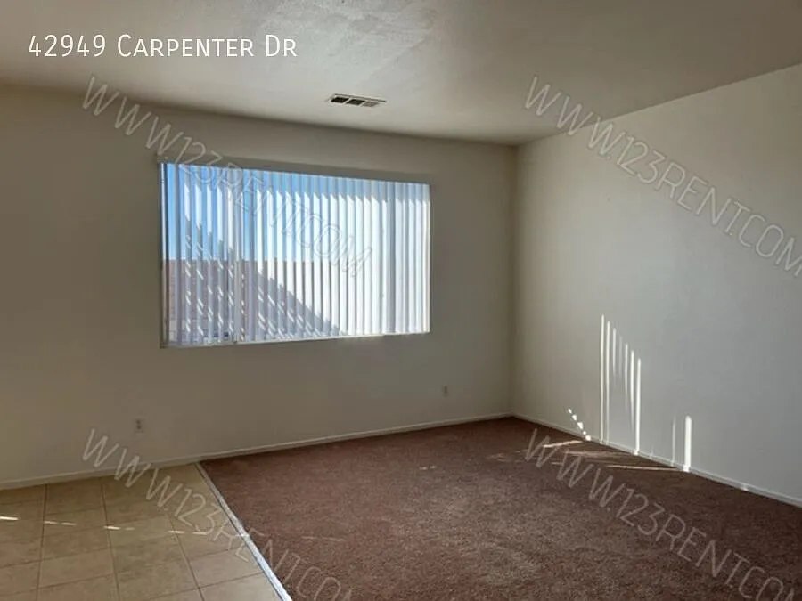 4bd/ 2bd House East Lancaster / Recently Rehabbed — Photo 3