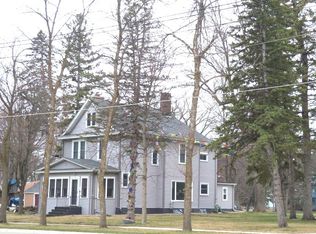 1007 Idaho Ave, Morris, MN 56267