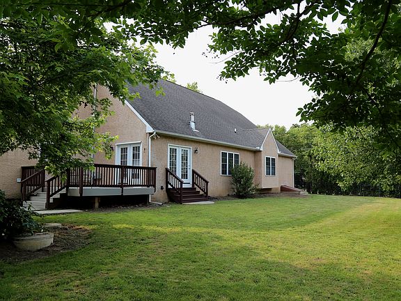 4th image of 1 Ashleigh Dr