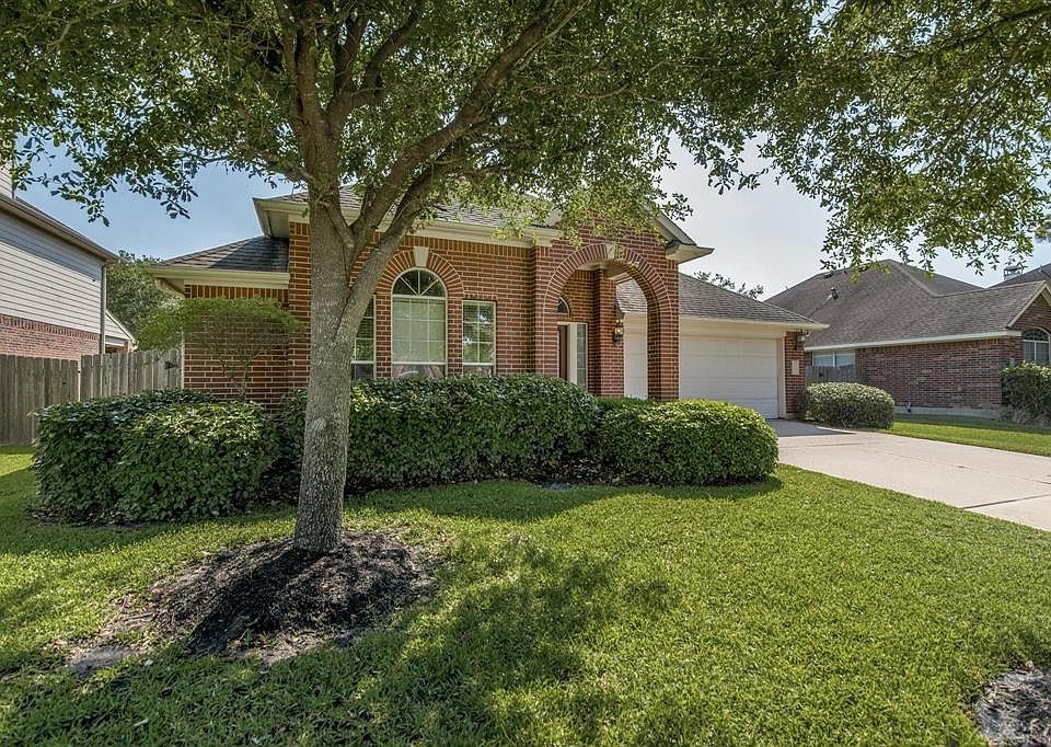 1st image of 4307 Windy Chase Ln