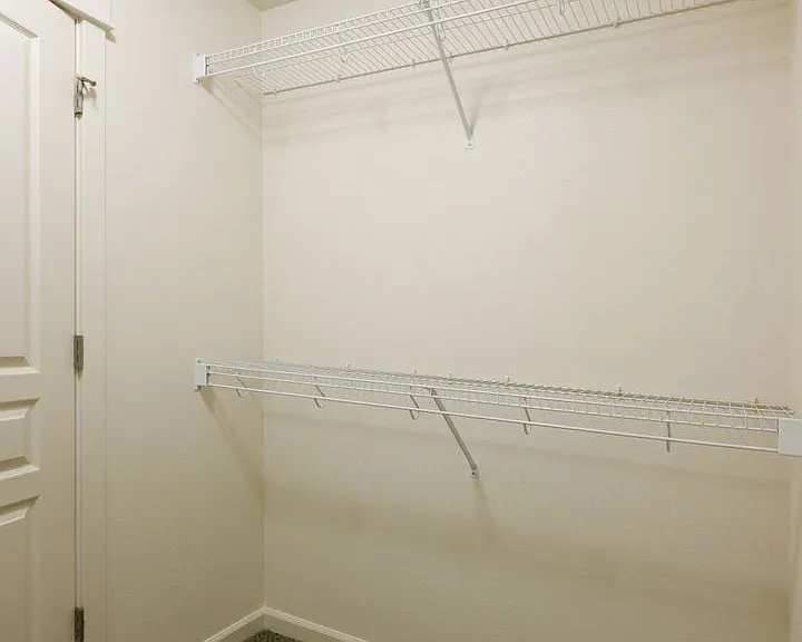 20468 Brentwood Ave — Photo 22