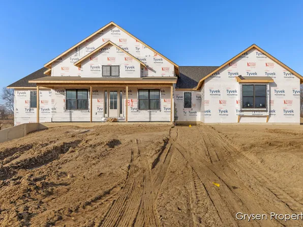 181 Ottogan Hills Ct, Byron Center, MI 49315