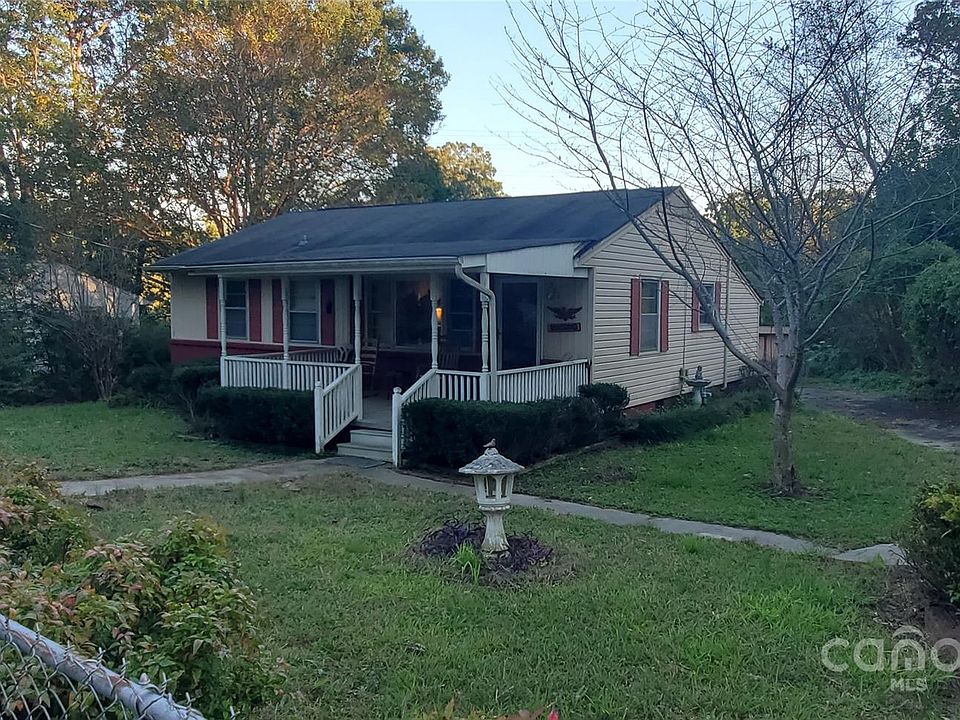 1st image of 201 Dixon Cir