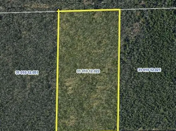 Grant Rd, Algoma, WI 54201