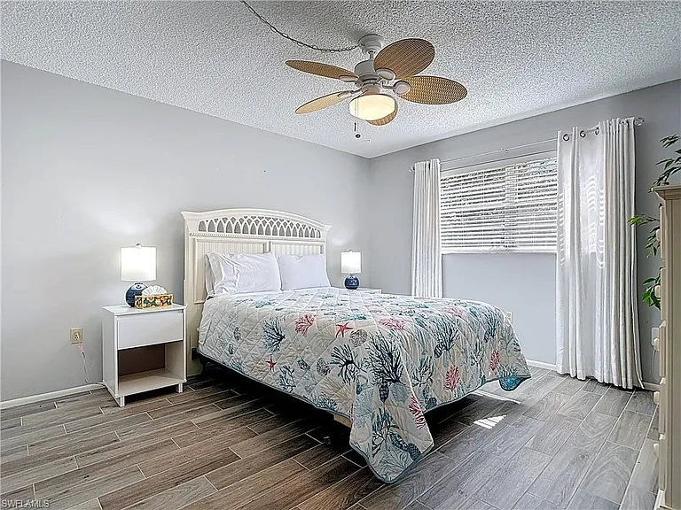 200 Turtle Lake Ct #109 — Photo 27
