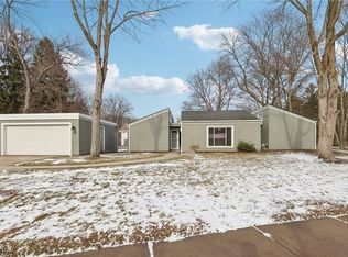 1359 Arndale Rd, Stow, OH 44224