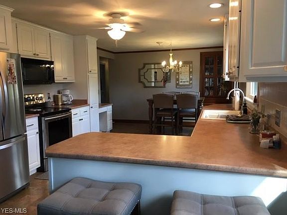 2nd image of 103 Schaar Dr