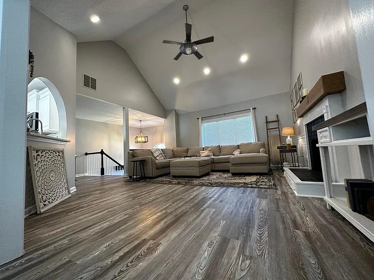 4110 Chelsea Chase — Photo 9