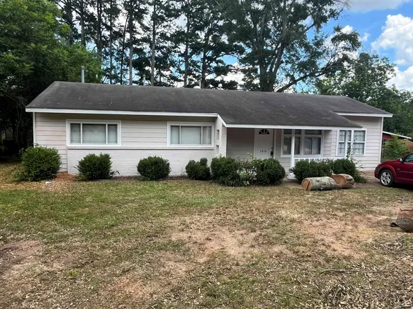 1014 Danville Rd SW, Decatur, AL 35601