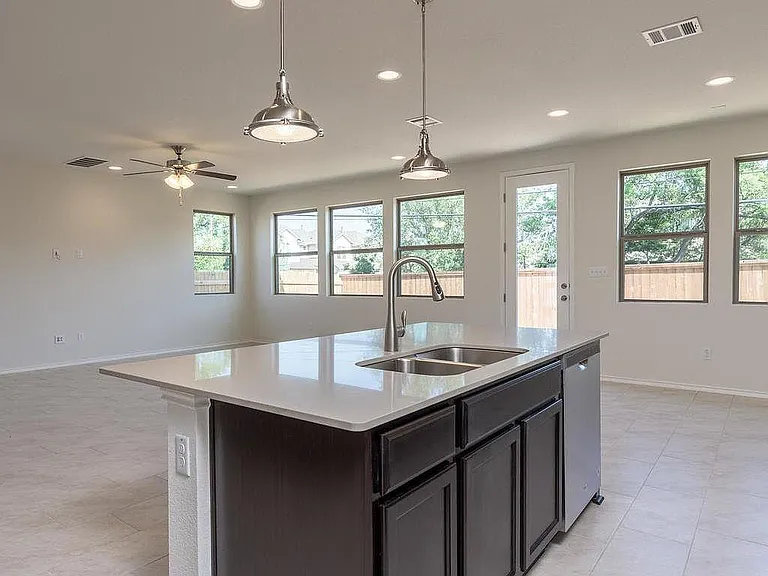 9103 White Coral Dr — Photo 9