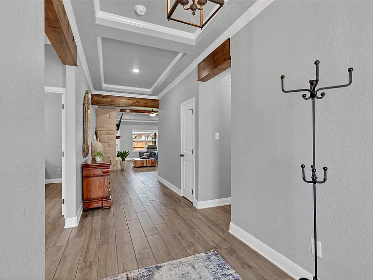 8508 Glade Dr — Photo 21