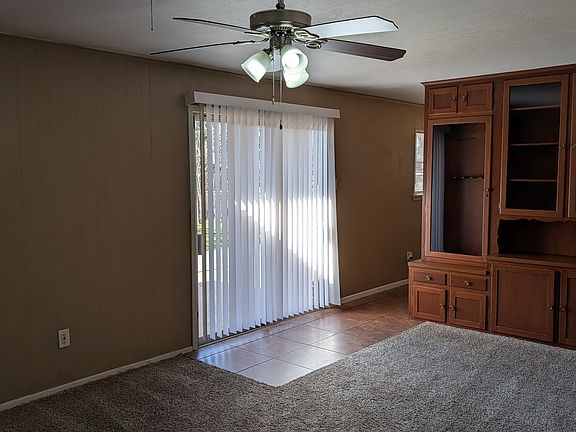 5th image of 6912 Chippendale Dr