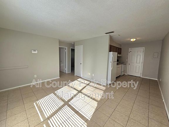 3rd image of 107 Hamolia Ave