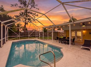 145 Roycourt Cir, Royal Palm Beach, FL 33411