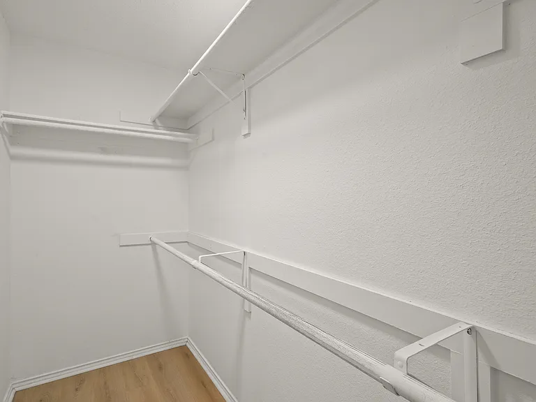 6808 Cedar Shadow Dr — Photo 16