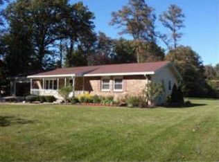 3705 Chamberlain Rd, Buchanan, MI 49107