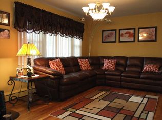 522 Verona Pl, Bound Brook, NJ 08805