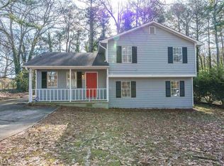 20 Cedar Ridge Trl, Lawrenceville, GA 30046