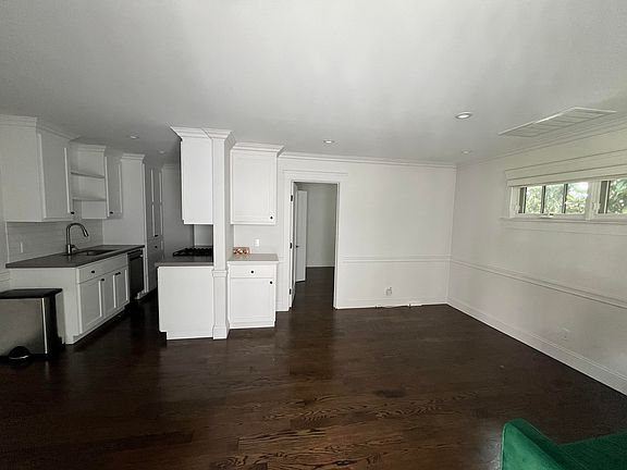 3rd image of 12 Lorton Ave APT 6