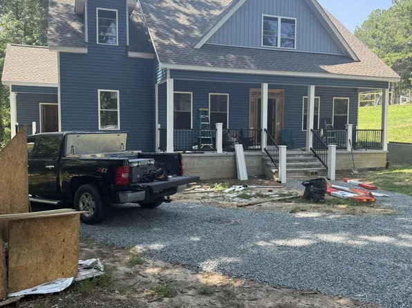 160 Helms Dogwood Road, Benson, NC 27504