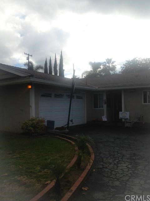 1st image of 1048 Guinea Dr