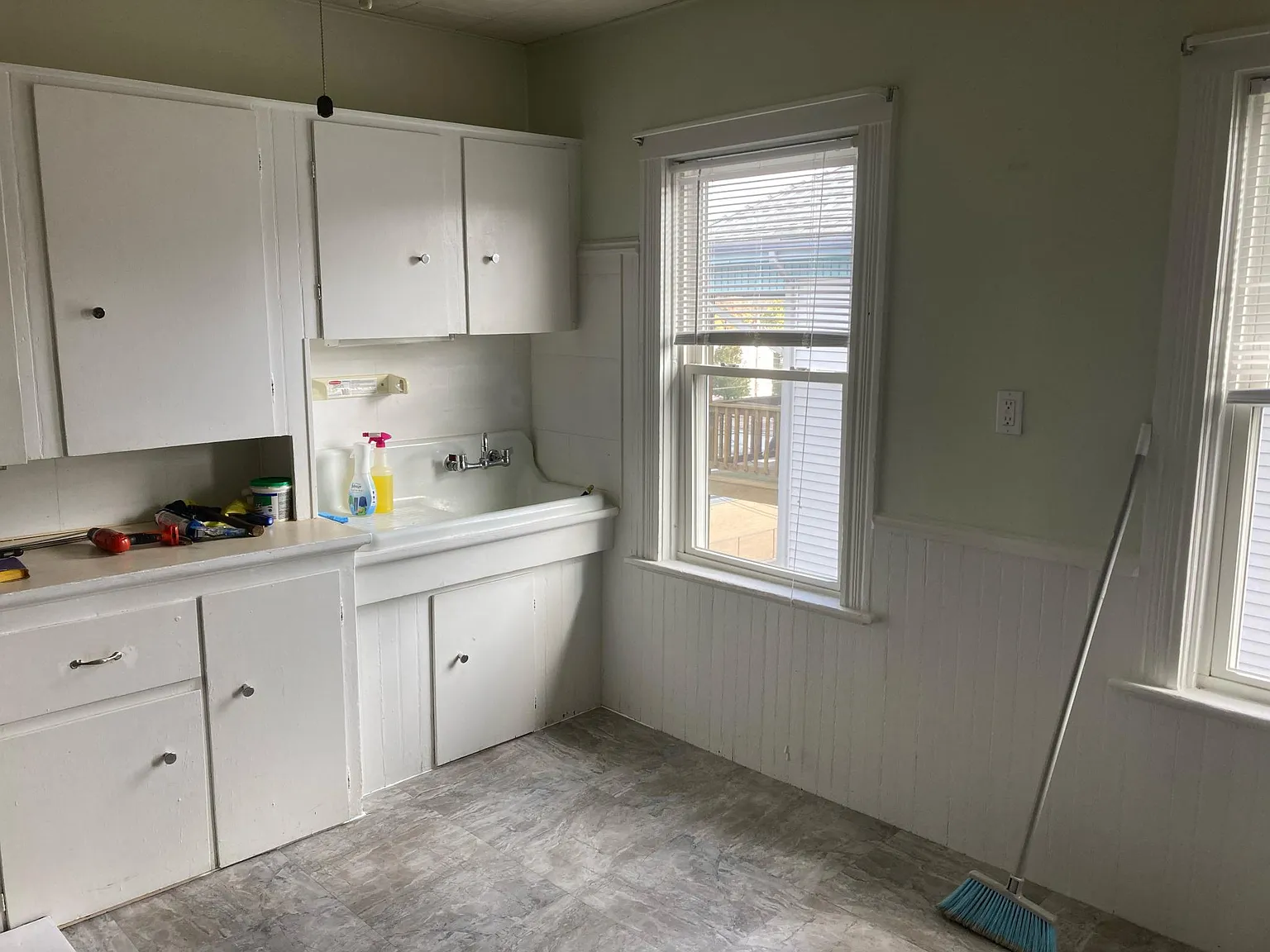2 bed, 1000 sqft, $1,550 — Photo 4