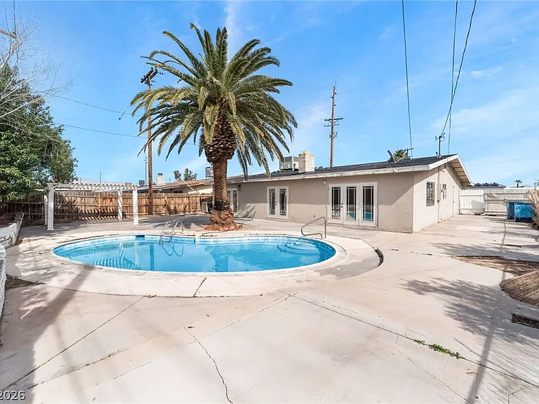 2129 N Michael Way — Photo 42