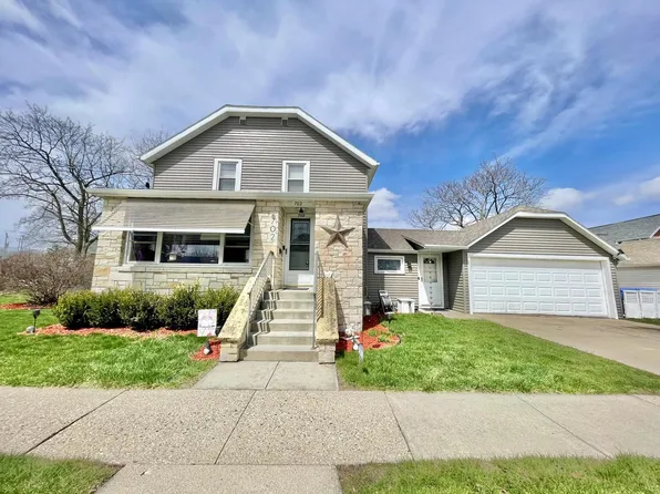 702 Cleveland STREET, Watertown, WI 53098