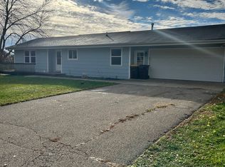 6171 White Dr, Prior Lake, MN 55372